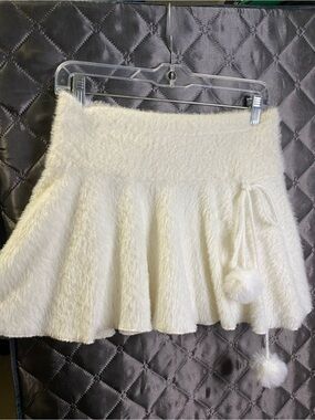 Kawaii Fuzzy Winter Mini Skirt Cream White S